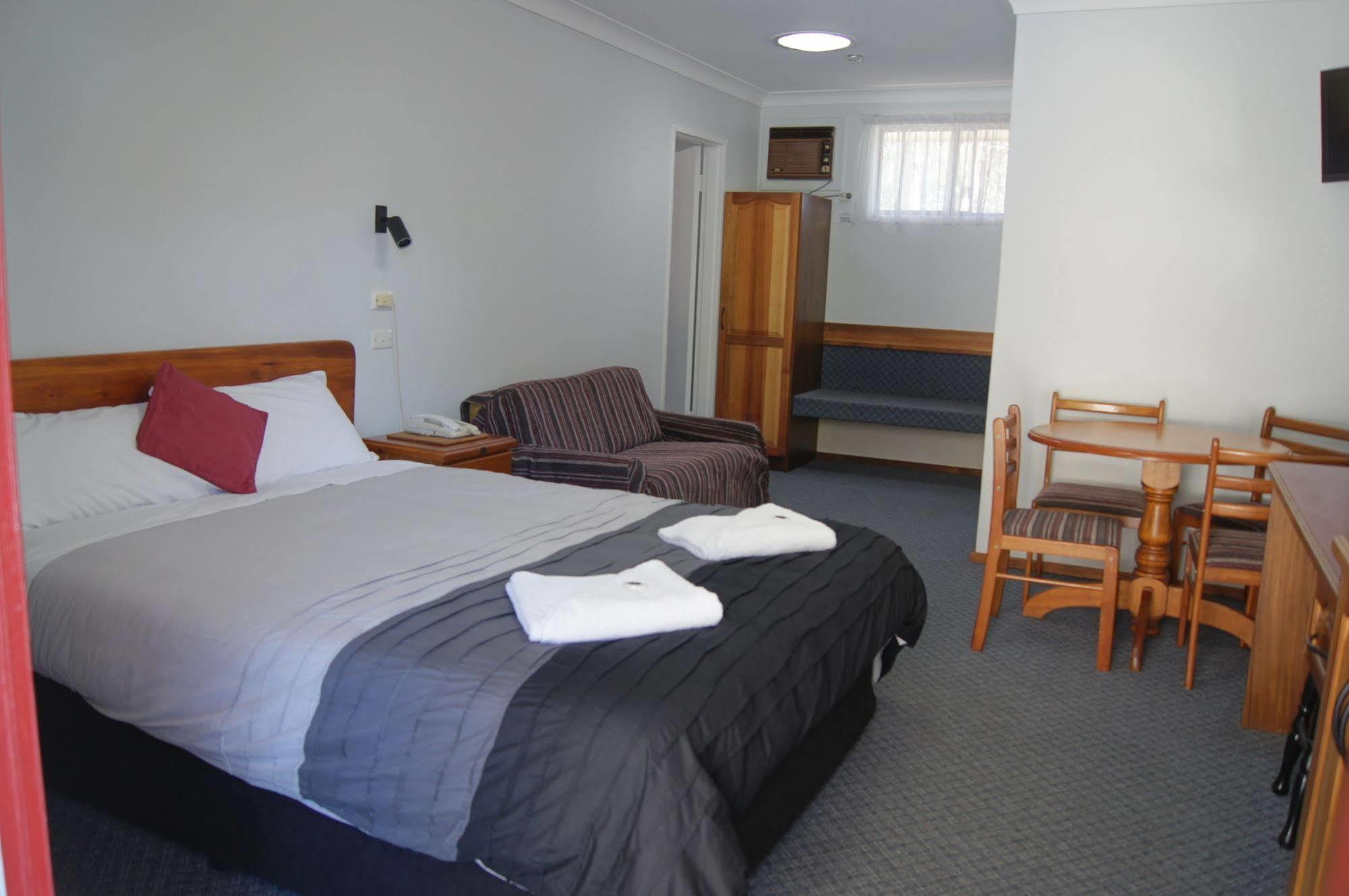Kempsey Powerhouse Motel Екстер'єр фото